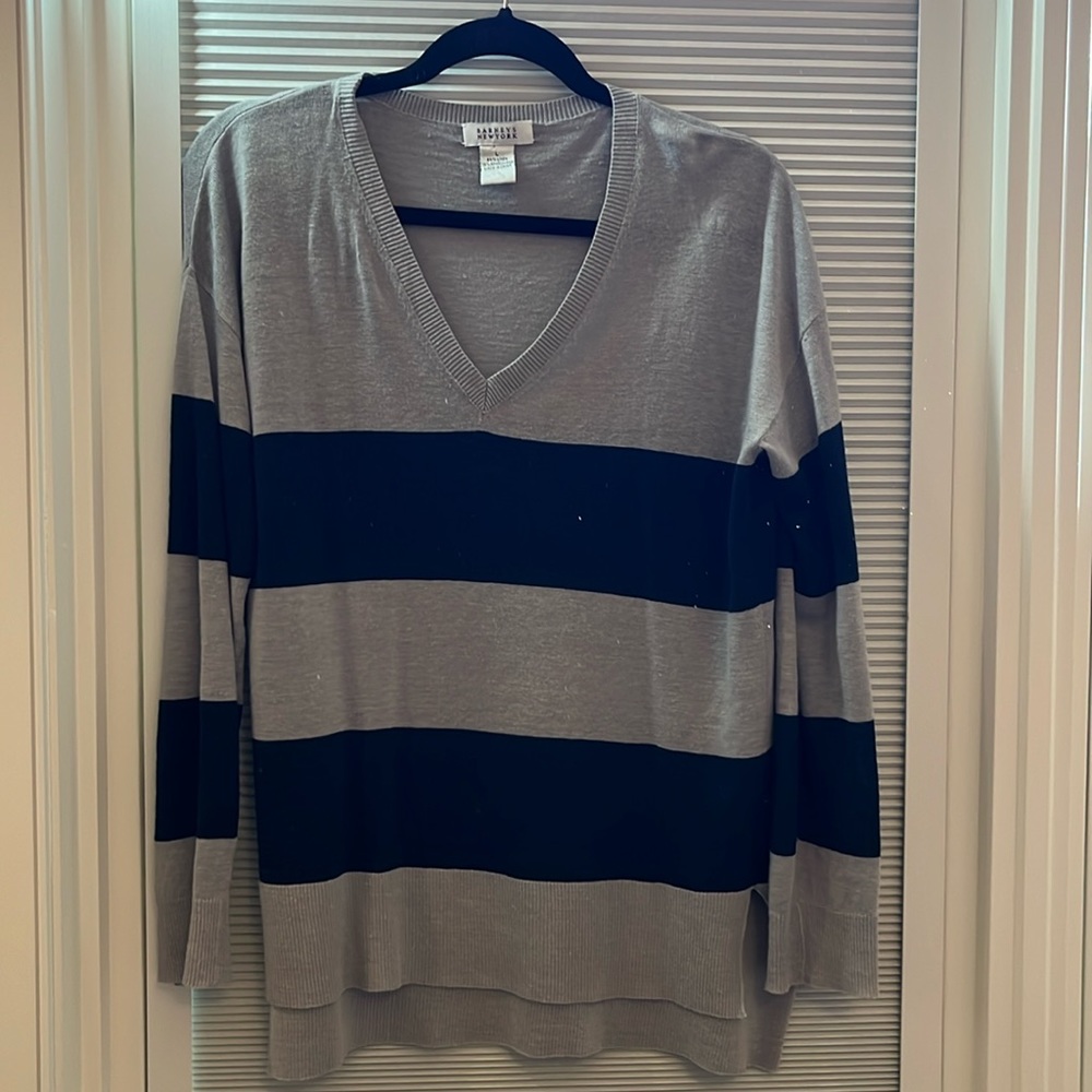 Barney’s NY V neck linen blend sweater